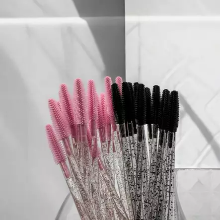 Silikoninen Ripsiharja 50kpl - Ripsitarvikkeet - M18500104 - 1